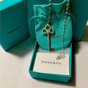 NWT Tiffany & Co Sterling silver large key